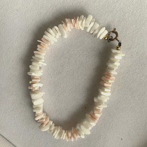 Shell ankle bracelet